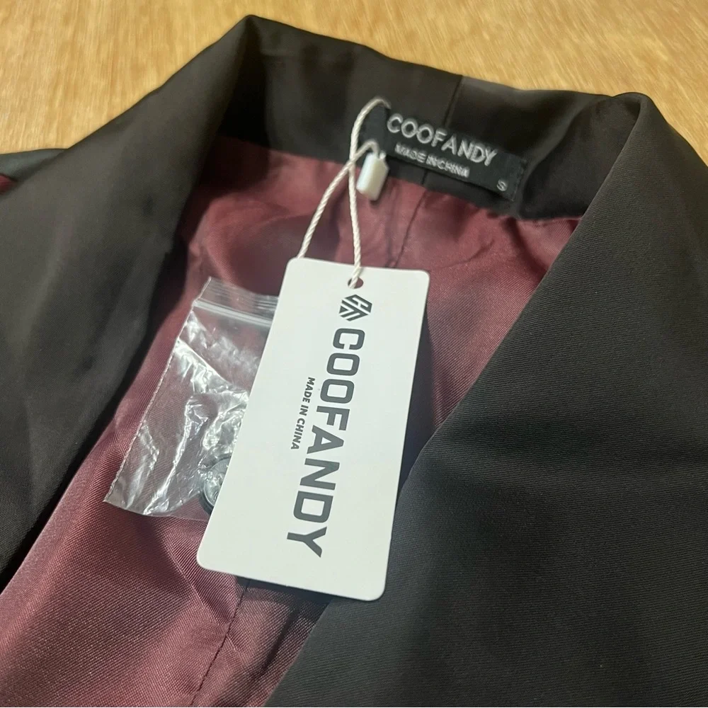 NWT Coofandy Burgundy and Black Vest S